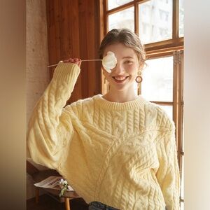 NWT Commense Limoncello Oversized Sweater SIZE M